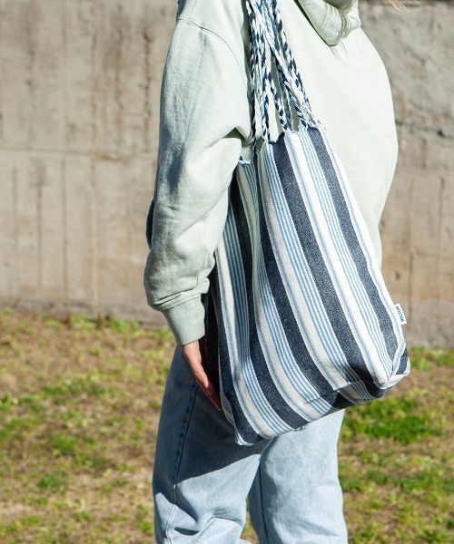 DULTON(ダルトン)の「HAMMOCK TOTE L/ハンモック トートバッグ(トートバッグ・メンズ・ブラウン/ピンク/オレンジ/ブルー/ブルー系その他/グリーン・FREE)」の1枚目の写真