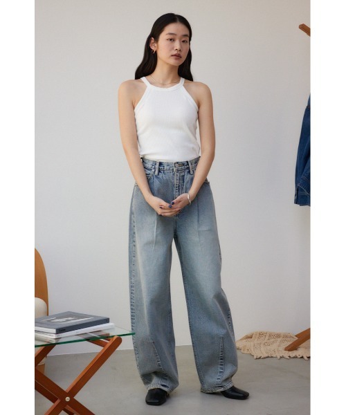 AZUL by moussy(アズールバイマウジー)の「ベーシックカップ付ホルターネックタンクトップ(タンクトップ・レディース・アイボリー/ブラック・M/L/S/M)」の5枚目の写真