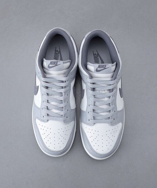 NIKE（ナイキ）の「＜NIKE＞ DUNK LOW RETRO SE/シューズ（スニーカー・メンズ・ライトグレー・26.5cm/27cm/27.5cm/26cm/28.5cm/28cm）」の3枚目の写真