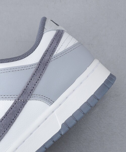 NIKE（ナイキ）の「＜NIKE＞ DUNK LOW RETRO SE/シューズ（スニーカー・メンズ・ライトグレー・26.5cm/27cm/27.5cm/26cm/28.5cm/28cm）」の9枚目の写真