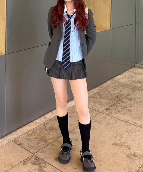 【最終値下げ】sculptor Peekaboo Lowrise Skort Sculptor] Aespa Pick Peekaboo Lowrise Skirt (2 Color
