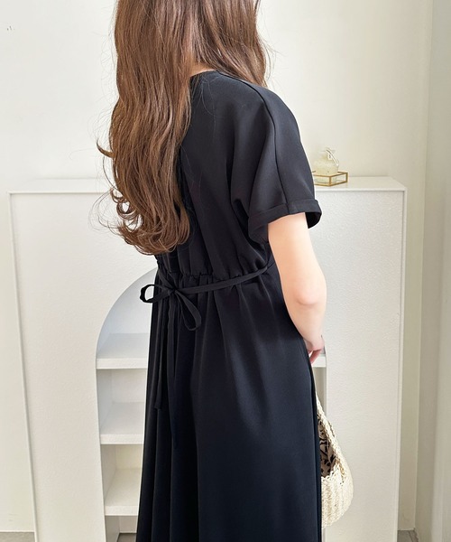 GeeRA(ジーラ)の「ウエストリボンカシュクールフレアワンピース(ワンピース・レディース・ブルー/ベージュ/ブラック・LARGE/MEDIUM)」の5枚目の写真