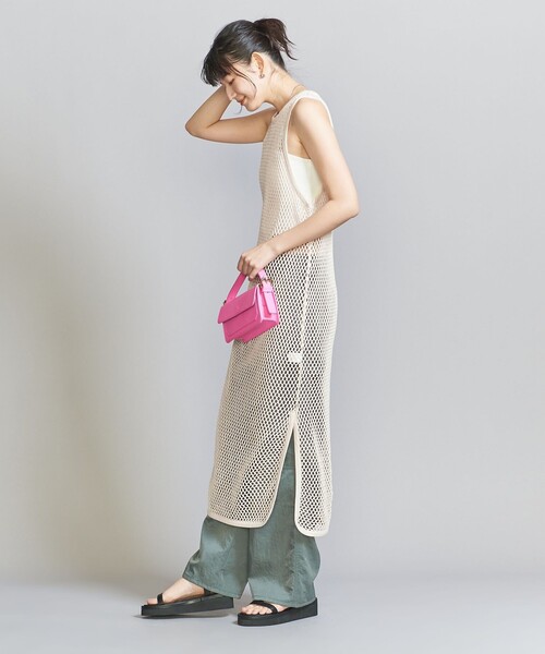 BEAUTY&YOUTH UNITED ARROWS(ビューティーアンドユースユナイテッドアローズ)の「コットンメッシュ タンク ワンピース(ワンピース・レディース・ブラック/ナチュラル・FREE)」の4枚目の写真