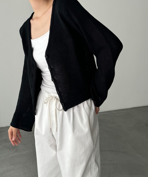 CANAL JEAN（キャナルジーン）の「El mar　サマーVネックカーディガン（カーディガン/ボレロ・レディース・ベージュ/ブラック/ホワイト・ONE SIZE）」の10枚目の写真