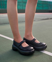 CHARLES & KEITH | メッシュ カーブプラットフォームメリージェーン(スニーカー)