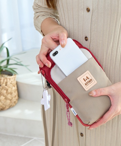 MOOMIN(ムーミン)の「ムーミン ショルダーバッグ ナイロン 軽量 軽い 小さめ RMNL-01(ショルダーバッグ・レディース・ブラック/グレー/レッド/グリーン・FREE)」の20枚目の写真