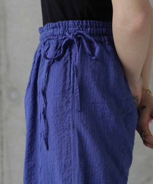 rbby ROSEBUD（アールビーバイローズバッド）の「(rbby ROSEBUD)サッカーイージーパンツ（その他パンツ・レディース・ホワイト/ブラック/ブルー・FREE）」の9枚目の写真