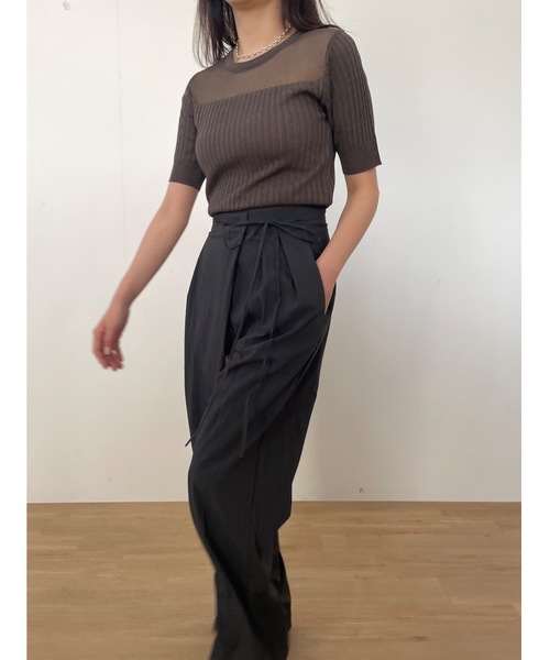 Didot.showroom(ディドット ショールーム)の「シアーストライプクロップニットT(Tシャツ/カットソー・レディース・ブラウン/ブラック/ホワイト/ブルー・FREE)」の12枚目の写真