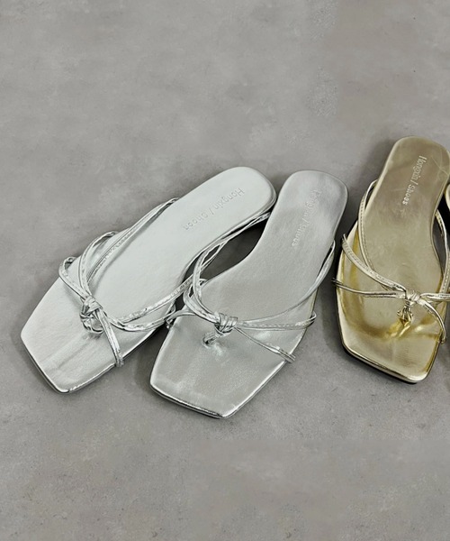 mebole(メボレ)の「ナローストラップサンダル(サンダル・レディース・ブラック/シルバー/ゴールド・LARGE/MEDIUM/SMALL)」の17枚目の写真