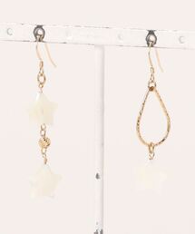 【Tropicana】【14kgf】星形シェルのアシンメトリーピアス