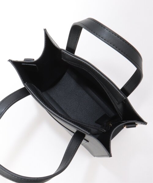 VENCEEXCHANGE（ヴァンスエクスチェンジ）の「シンシア2WAYバッグ（ショルダーバッグ・レディース・オフホワイト/ベージュ/ブラウン/グレー/ブラック/ネイビー・FREE）」の15枚目の写真