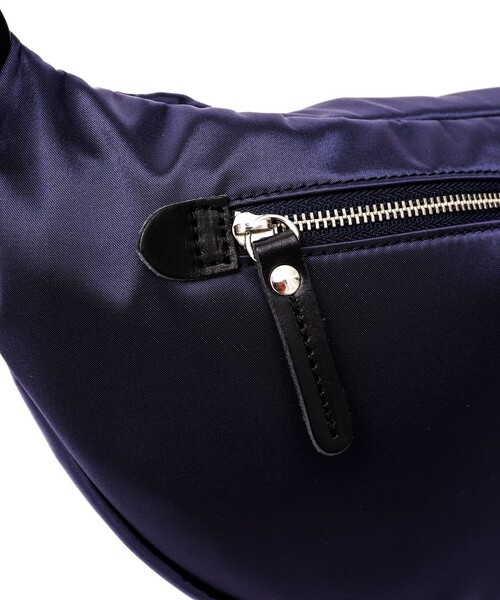 CLEDRAN(クレドラン)の「【CLEDRAN/クレドラン】別注ラウンドボディバッグ(ショルダーバッグ・メンズ・ブラック/ネイビー・FREE)」の7枚目の写真