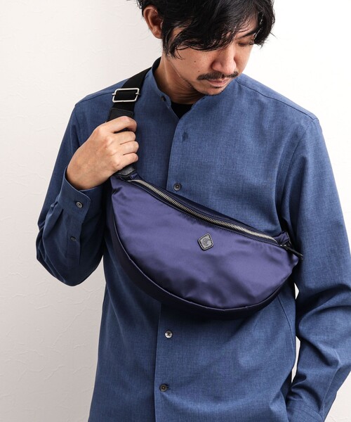 CLEDRAN(クレドラン)の「【CLEDRAN/クレドラン】別注ラウンドボディバッグ(ショルダーバッグ・メンズ・ブラック/ネイビー・FREE)」の16枚目の写真