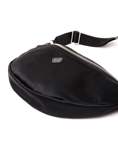 CLEDRAN(クレドラン)の「【CLEDRAN/クレドラン】別注ラウンドボディバッグ(ショルダーバッグ・メンズ・ブラック/ネイビー・FREE)」の21枚目の写真