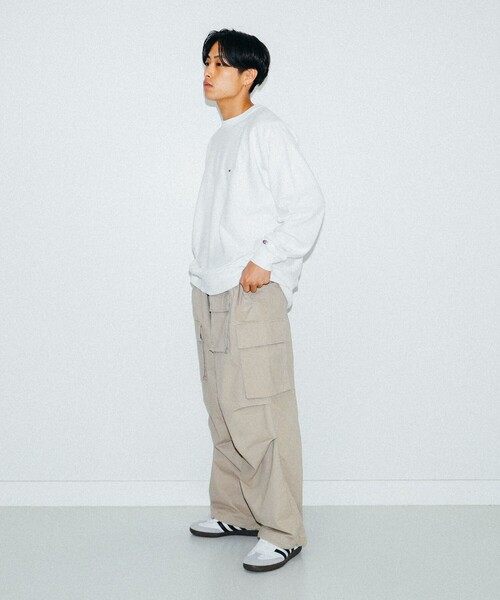 Champion（チャンピオン）の「Champion × BEAMS / 別注 リバースウィーブ(R) ロングスリーブ Tシャツ（Tシャツ/カットソー・メンズ・ブラック/オートミール/ホワイト・S/XL/L/M）」の12枚目の写真