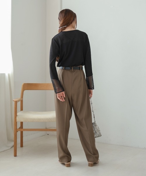 Bab(バブ)の「袖シアーベーシックカットソー(Tシャツ/カットソー・レディース・ブラック/オフホワイト/ベージュ/イエロー・FREE)」の15枚目の写真