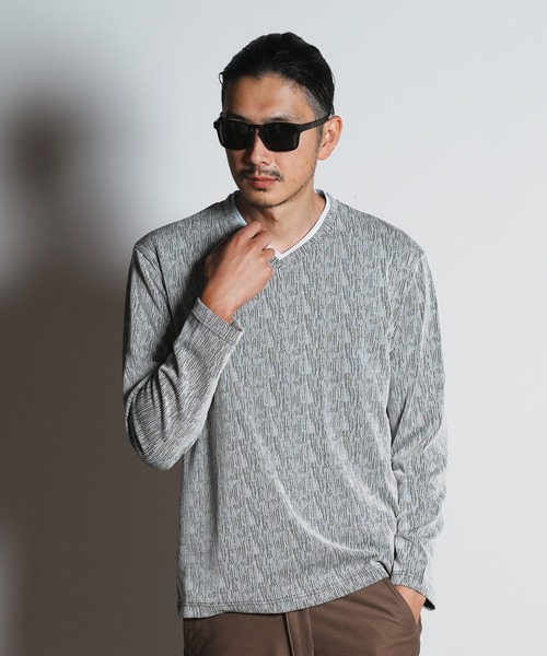 RATTLE TRAP(ラトルトラップ)の「ジャガードレイヤードVネック(Tシャツ/カットソー・メンズ・ブラック/ホワイト・LL/L/M/S)」の2枚目の写真