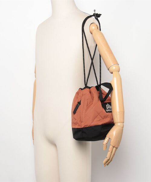 GREGORY(グレゴリー)の「チンチバッグM CINCH BAG M ブラウンキルティッド(ハンドバッグ・メンズ・ブラウン・ONE SIZE)」の7枚目の写真