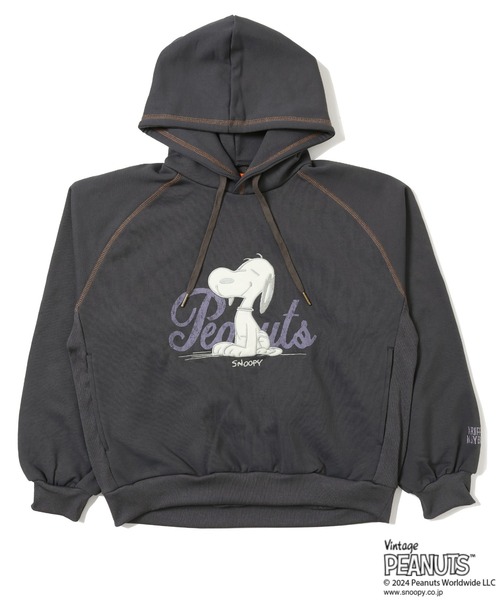 KRIFF MAYER Lady's Collection（クリフメイヤーレディースコレクション）の「裏起毛スヌーピーゆるパーカー（パーカー・レディース・カーキ/ナチュラル/カラフル/チャコール/オレンジ・MEDIUM/LARGE）」の15枚目の写真