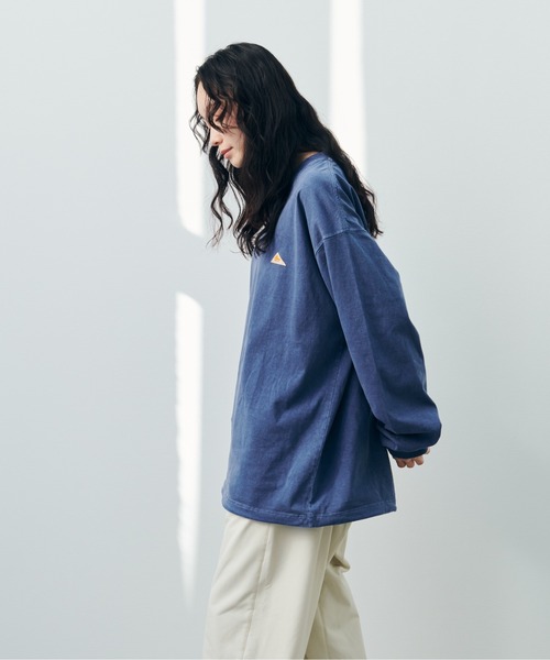 KELTY（ケルティ）の「バックロゴ L/S ティーシャツ（Tシャツ/カットソー・レディース・バーガンディー/アイボリー/ブラック/ヘザーグレー/ダークグリーン/ネイビー・M/L）」の9枚目の写真