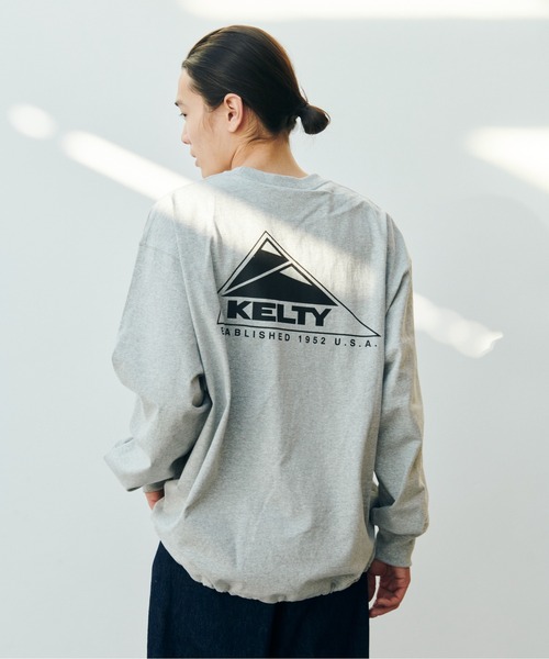 KELTY（ケルティ）の「バックロゴ L/S ティーシャツ（Tシャツ/カットソー・レディース・バーガンディー/アイボリー/ブラック/ヘザーグレー/ダークグリーン/ネイビー・M/L）」の15枚目の写真