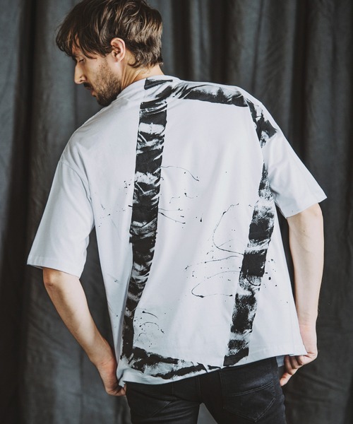 NO ID.(ノーアイディ)の「【NO ID.】NO Paint Loose Crew Neck T-Shirt / NO ペイント ルーズ クルーネック Tシャツ(Tシャツ/カットソー・メンズ・ホワイト×ブラック/ブラック×ホワイト/ブラック×レッド/ホワイト×ブルー・ONE SIZE)」の11枚目の写真