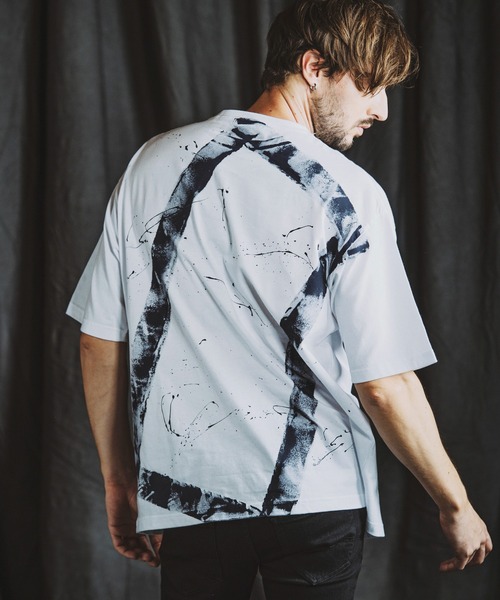 NO ID.(ノーアイディ)の「【NO ID.】NO Paint Loose Crew Neck T-Shirt / NO ペイント ルーズ クルーネック Tシャツ(Tシャツ/カットソー・メンズ・ホワイト×ブラック/ブラック×ホワイト/ブラック×レッド/ホワイト×ブルー・ONE SIZE)」の20枚目の写真
