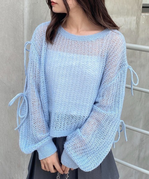 INGNI（イング）の「ショルダースリットリボンモヘアニット（ニット/セーター・レディース・ライトブルー/アイボリー/ピンク/杢グレー・M）」の2枚目の写真