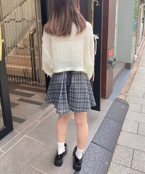 INGNI（イング）の「ショルダースリットリボンモヘアニット（ニット/セーター・レディース・ライトブルー/アイボリー/ピンク/杢グレー・M）」の10枚目の写真