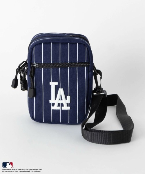 MLB(メジャーリーグベースボール)の「MLBミニショルダーバッグ(ショルダーバッグ・メンズ・ブラック系2/カモフラージュ/その他1/ブラック系1/ブラウン/ネイビー系1/ネイビー系2/その他2/ブラック系3・FREE)」の5枚目の写真