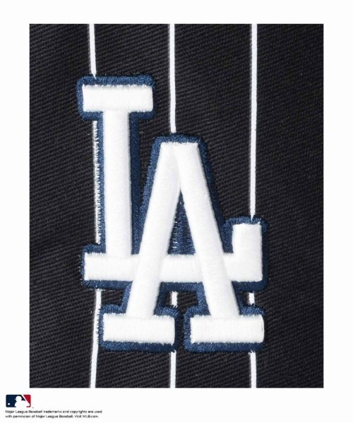 MLB(メジャーリーグベースボール)の「MLBミニショルダーバッグ(ショルダーバッグ・メンズ・ブラック系2/カモフラージュ/その他1/ブラック系1/ブラウン/ネイビー系1/ネイビー系2/その他2/ブラック系3・FREE)」の21枚目の写真