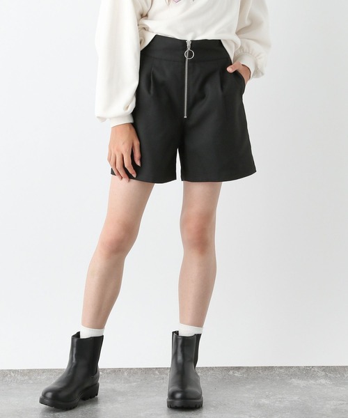 本日限定価格です❣️PG・ショートパンツ・2 GU公式 | フェイクレザーショートパンツ(セットアップ可能)