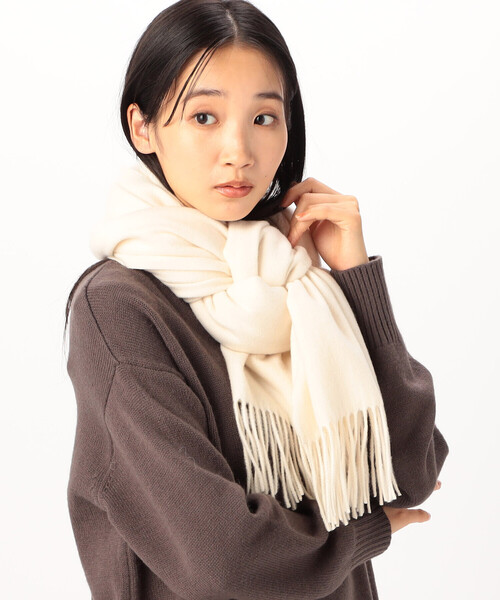 MONO COMME CA(モノコムサ)の「ソフトタッチストール(ストール/ショール・レディース・ブルー/オフホワイト/ベージュ/グレー・FREE)」の2枚目の写真