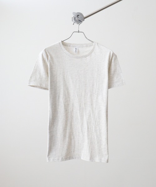 TRUSS(トラス)の「TRUSS スリムフィットTシャツ(Tシャツ/カットソー・レディース・ヘザーグレー/オフホワイト/オートミール/イエロー/ピンク/ブルー/ブルー系/ネイビー/グリーン/ホワイト/ブラック/レッド/ケリーグリーン/カリビアンブルー/パープル/ピンク系・XS/S/M/L/XL)」の5枚目の写真