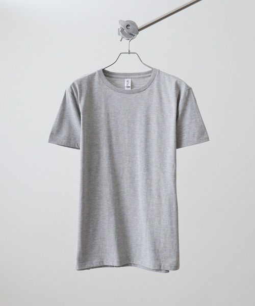 TRUSS(トラス)の「TRUSS スリムフィットTシャツ(Tシャツ/カットソー・レディース・ヘザーグレー/オフホワイト/オートミール/イエロー/ピンク/ブルー/ブルー系/ネイビー/グリーン/ホワイト/ブラック/レッド/ケリーグリーン/カリビアンブルー/パープル/ピンク系・XS/S/M/L/XL)」の4枚目の写真