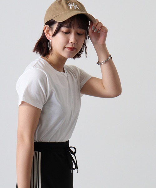 TRUSS(トラス)の「TRUSS スリムフィットTシャツ(Tシャツ/カットソー・レディース・ヘザーグレー/オフホワイト/オートミール/イエロー/ピンク/ブルー/ブルー系/ネイビー/グリーン/ホワイト/ブラック/レッド/ケリーグリーン/カリビアンブルー/パープル/ピンク系・XS/S/M/L/XL)」の21枚目の写真