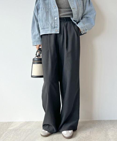 STELLA FISH(ステラフィッシュ)の「Twill Tuck Wide Pants(スラックス・レディース・ブラック/グレー・FREE)」の11枚目の写真