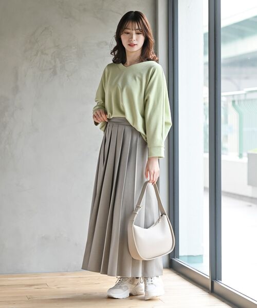 rps（アールピーエス）の「ラメサカリバ裾タックプルオーバー（その他トップス・レディース・ブラック/オフホワイト/杢グレー/グリーン/ブラウン・フリー）」の18枚目の写真