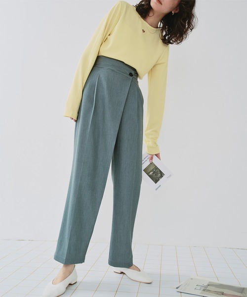 titivate(ティティベイト)の「ハートカット刺繍前後2wayカットソー(Tシャツ/カットソー・レディース・アイボリー/ホワイト系その他/ダークネイビー/チャコール/イエロー/ブラック・S/M/L)」の20枚目の写真