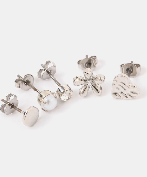 FOREVER 21(フォーエバー トゥエンティーワン)の「5セットピアス7(ピアス(両耳用)・レディース・シルバー/ゴールド・FREE)」の4枚目の写真