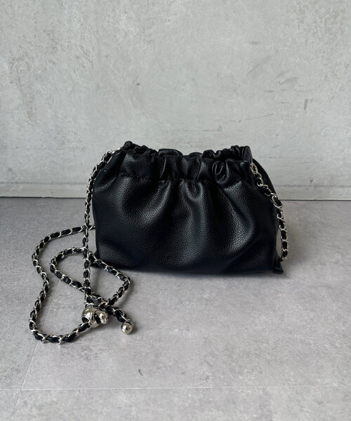 DouDou（ドゥドゥ）の「ギャザーチェーンショルダー（ショルダーバッグ・レディース・ブラック/レッド/ブラウン・FREE）」の8枚目の写真