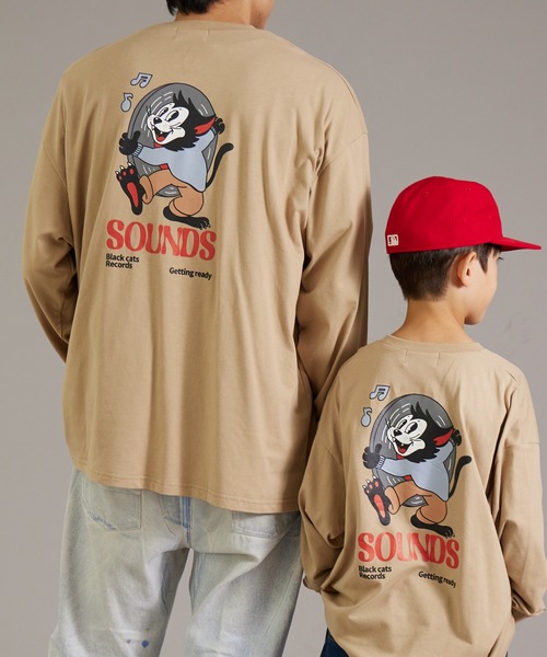 PAIRMANON STREET（ペアマノンストリート）の「【PAIRMANON STREET】【リンクコーデ】【大人サイズ】バックプリント 長袖 Tシャツ（Tシャツ/カットソー・メンズ・ブルー系その他2/ブラック系その他2/ホワイト系その他2/ブラック系その他5/ブラック系その他3/ブラック系その他/ブルー系その他/イエロー/ベージュ系その他/ホワイト系その他3/ホワイト系その他・FREE）」の9枚目の写真