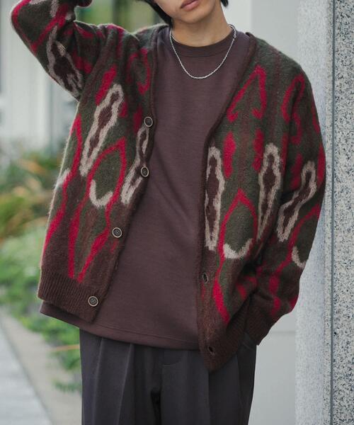 SENSE OF PLACE by URBAN RESEARCH(センスオブプレイスバイアーバンリサーチ)の「『ユニセックス』モヘアライクVネックカーディガン(カーディガン/ボレロ・メンズ・ブラウン/バーガンディー/ブルー・LARGE/MEDIUM)」の16枚目の写真