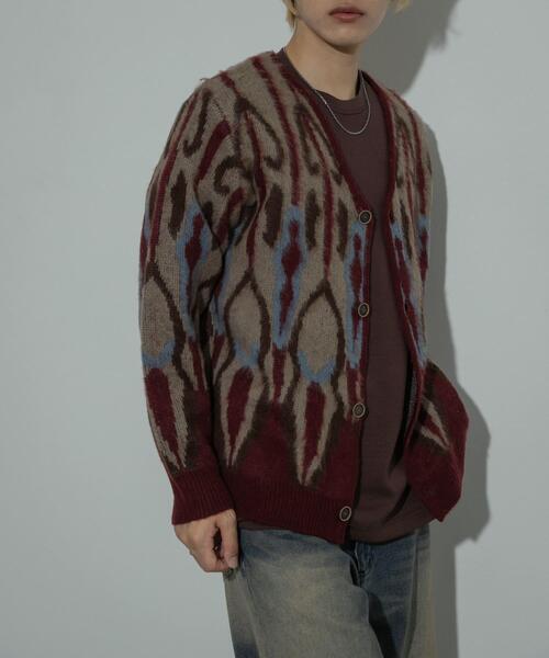 SENSE OF PLACE by URBAN RESEARCH(センスオブプレイスバイアーバンリサーチ)の「『ユニセックス』モヘアライクVネックカーディガン(カーディガン/ボレロ・メンズ・ブラウン/バーガンディー/ブルー・LARGE/MEDIUM)」の7枚目の写真