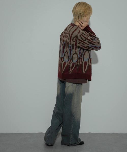 SENSE OF PLACE by URBAN RESEARCH(センスオブプレイスバイアーバンリサーチ)の「『ユニセックス』モヘアライクVネックカーディガン(カーディガン/ボレロ・メンズ・ブラウン/バーガンディー/ブルー・LARGE/MEDIUM)」の13枚目の写真