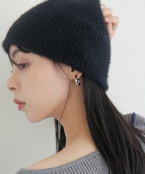 LIAN（リアン）の「ニュアンスメタルフープピアス（ピアス（両耳用）・レディース・ゴールド/シルバー・FREE）」の17枚目の写真