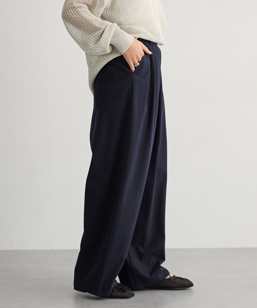 for/c（フォーシー）の「[低身長/高身長向けサイズ有]撥水4本タックカーブパンツ【サスティナブル】（スラックス・レディース・チャコールグレー/グレー/ブラック/ライトグレー/ブラウン/ネイビー/ベージュ・L/M/LL/MP/LP/TM）」の21枚目の写真