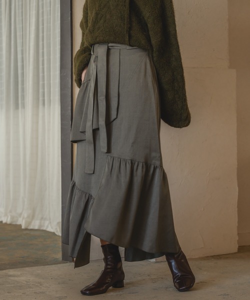 mideal(マイディール)の「random design frill skirt / ランダムデザインフリルスカート(スカート・レディース・グレー/ベージュ・FREE)」の2枚目の写真