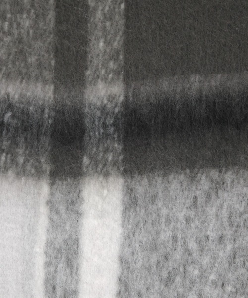 BAYFLOW（ベイフロー）の「[今年らしいボリューム感]チェックフトフリンジマフラー（ストール/ショール・レディース・ベージュ/ブラウン/グレー/ブルー・FREE）」の19枚目の写真