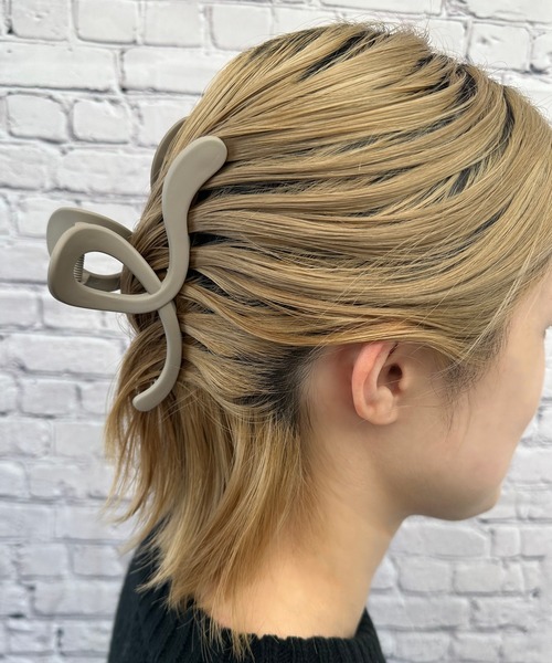 poiregnee（ポワニェ）の「［select］ドローイングヘアクリップ（バレッタ/ヘアクリップ・レディース・ブラック/アイボリー/グレイッシュベージュ・FREE）」の11枚目の写真
